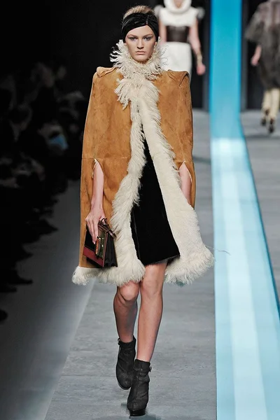 Look 21